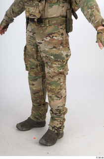 Photos Frankie Perry Army USA Recon leg lower body 0010.jpg